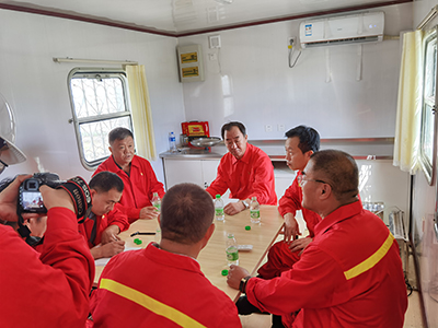 fe70e216de0744f2856d87f88a7c381e