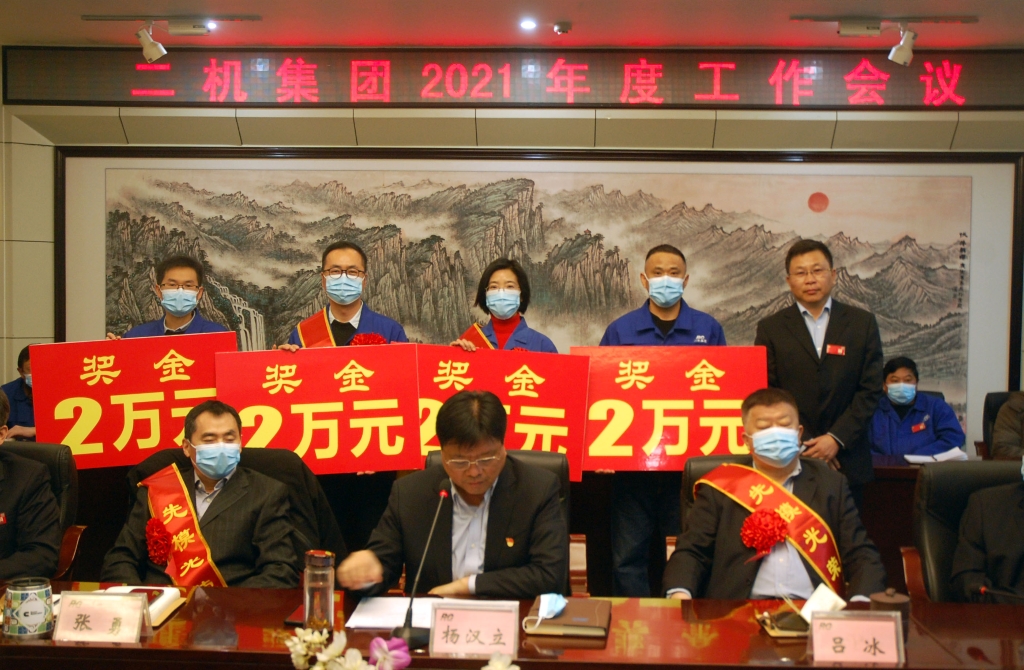 9b098af77f08427383dffdb3c620e566