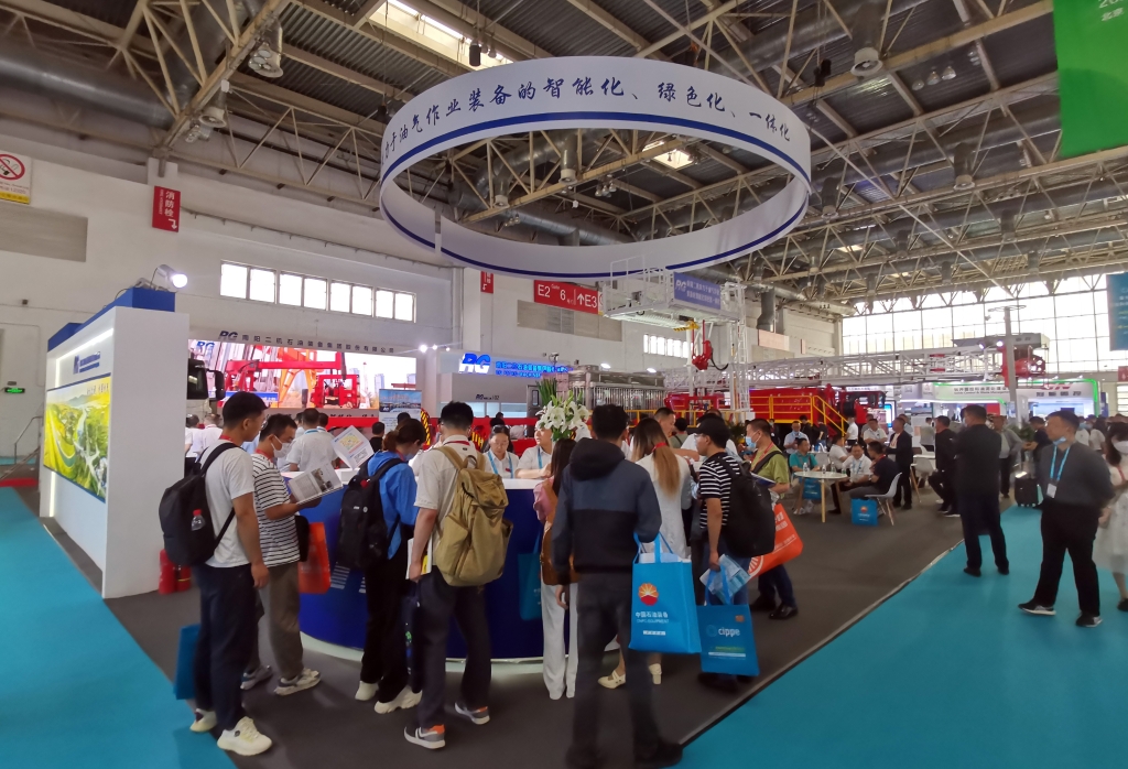 710公海智能一体化钻建井设备盛装亮相北京国际石油石化设备展